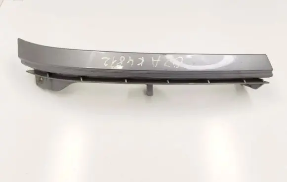 Under headlight/headlamp trim