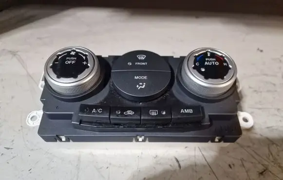 Mazda CX-7 Climate control unit K1900EH15