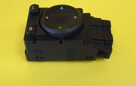Volkswagen PASSAT B5 Wing mirror switch 3B1959565B