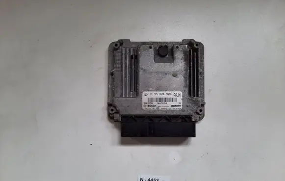 Opel Insignia A Engine control unit/module 55574903