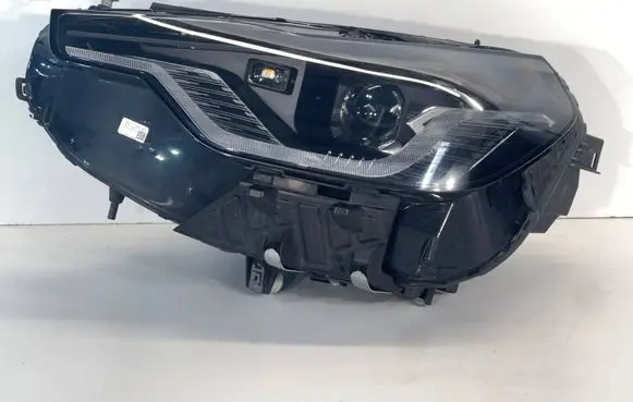 BMW 2 G42 Headlight/headlamp 1216517000712 147100268421 8083635