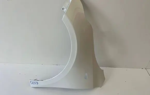 KIA Ceed Fender