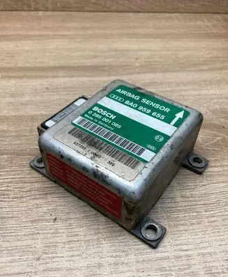 Audi 80 90 S2 B4 Airbag control unit/module 8A0959655 0285001085
