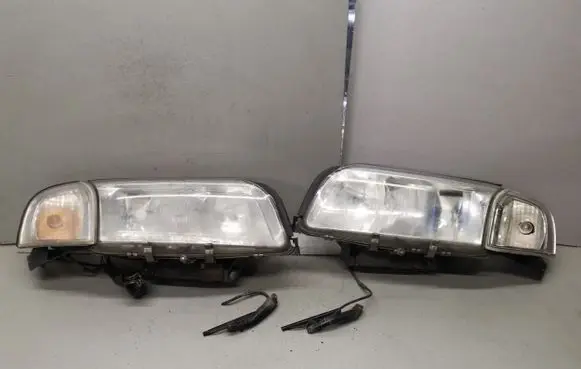 Volvo S80 Headlights/headlamps set 30698858 30698857
