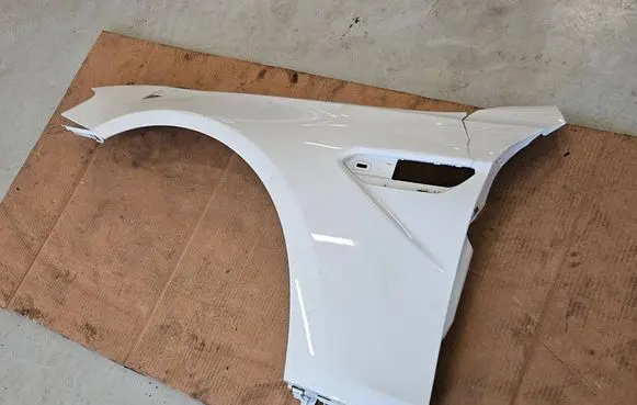 BMW M6 Fender 
