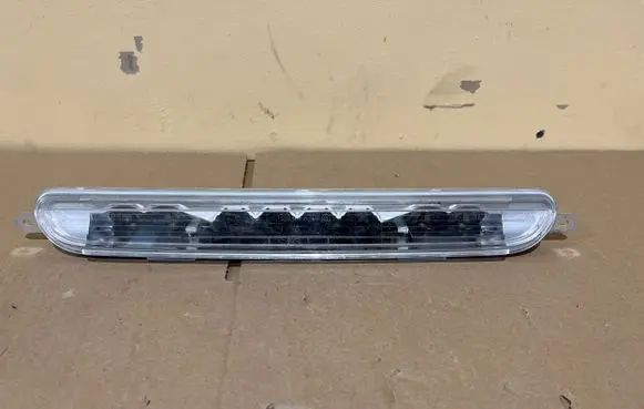 Mercedes-Benz SL R231 Third/center stoplight A2189062300 024800903
