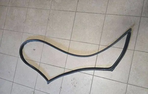 Audi Q5 SQ5 Rubber seal rear door 8R0839119F