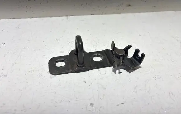 Mazda 626 Tailgate lock loop/hook striker