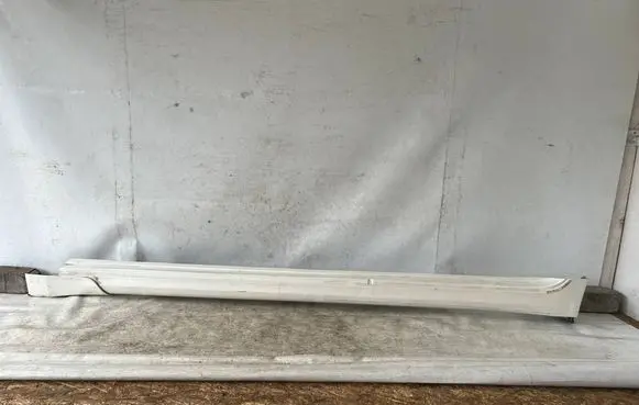 Nissan Maxima A35 Sill 768579Y00A
