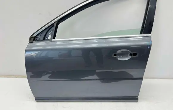 Volvo S80 Front door
