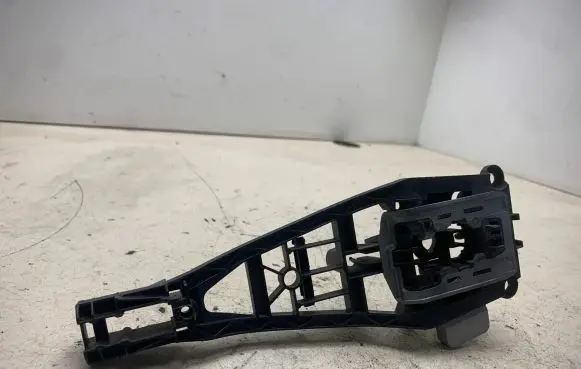 Opel Astra H Front door coupe exterior handle/bracket 366051399