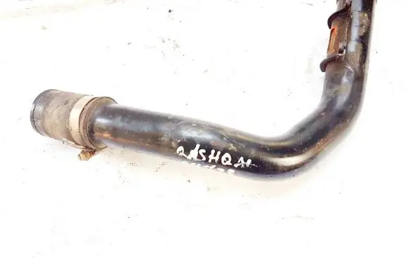 Nissan Qashqai+2 Engine coolant pipe/hose