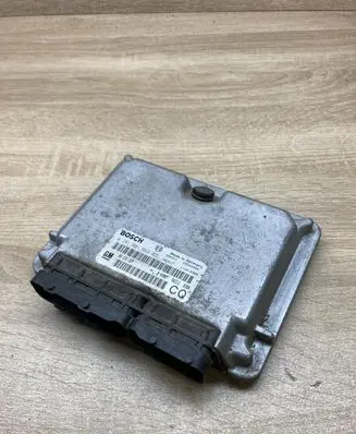 Opel Astra G Engine control unit/module ECU 09133267 0281001869