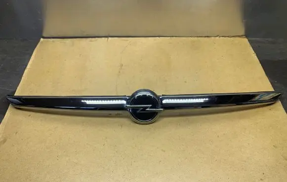 Opel Zafira C Tailgate trim 20907405