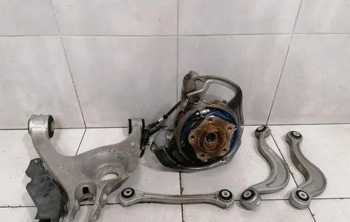 Bentley Continental Rear wheel hub 971505435F