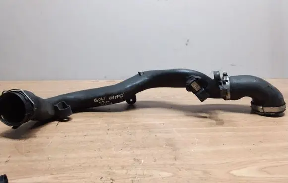 Volkswagen Golf VI Intercooler hose/pipe 1K0145762BL