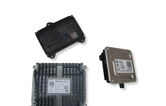 Audi TT TTS RS Mk3 8S LED ballast control module 7PP941472J