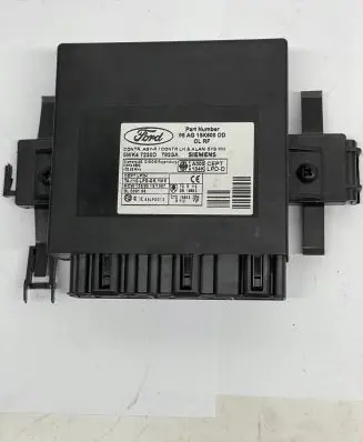 Ford Focus Comfort/convenience module 98AG15K600D 5WK47230D