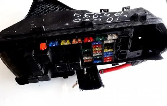 Volvo S60 Fuse box set 9494210
