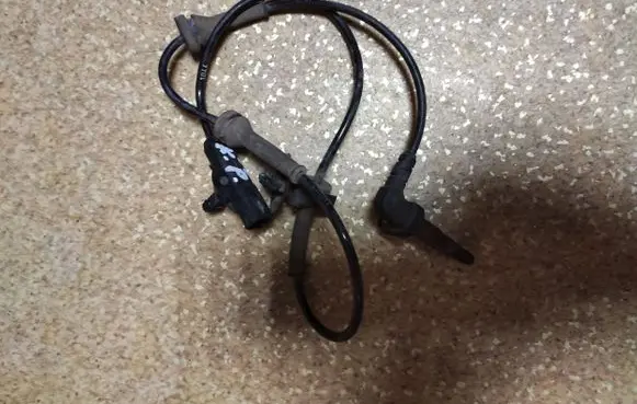 Renault Master III ABS brake wheel speed sensor 8200735314