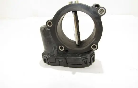 Mercedes-Benz E W212 Electric throttle body valve a6510900370