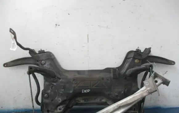 Peugeot 308 Front subframe