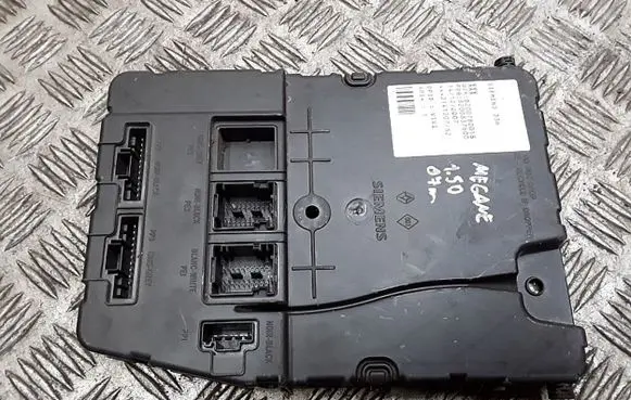 Renault Megane II Engine control unit/module