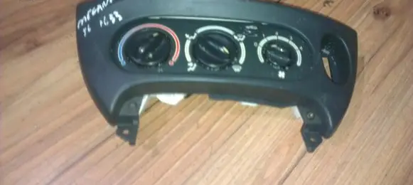 Renault Megane I Climate control unit 655738n 100839