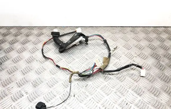 Mazda 6 Rear door wiring loom GJ6A67220C 20621 00241