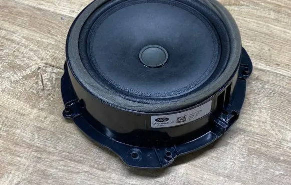 Jaguar F-Pace Front door speaker GX7318808DC 28111717014