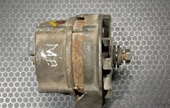 Mercedes-Benz S W126 Generator/alternator 0120489078