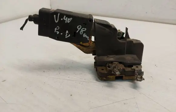 Volvo S40, V40 Front door lock