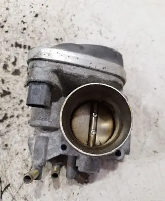 Audi A3 S3 A3 Sportback 8P Throttle valve 06A133062AB