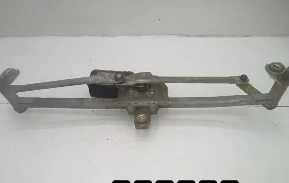 Front wiper linkage