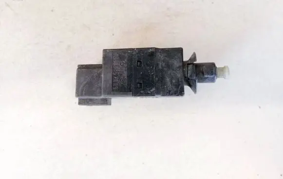 Mercedes-Benz Vito Viano W638 Brake pedal sensor switch 0015452009