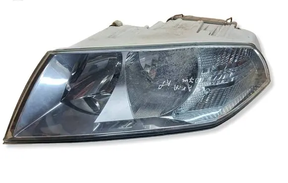 Skoda Octavia Mk2 (1Z) Headlight/headlamp VP4SHX13K046BA
