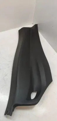 (C) pillar trim