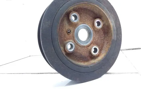 Volvo S40, V40 Crankshaft pulley H0103AA