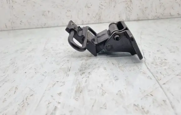 Audi A3 S3 8P Rear door lower hinge 8P4833412