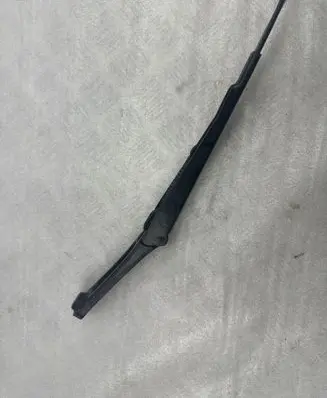 Audi A4 S4 B9 Front wiper blade arm 8W1955408