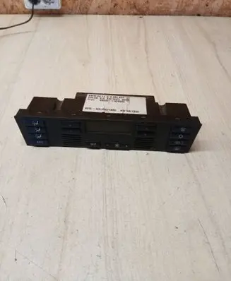 BMW 5 E39 Climate control unit 6904834 00877880 900251100000