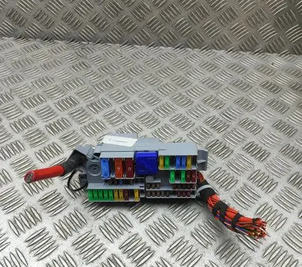 BMW X6 G06 Fuse module 6807487
