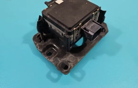 Suzuki SX4 S-Cross Central body control module 33943-64R02 IMPRK1386358