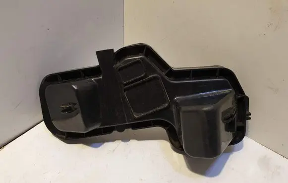 Audi A6 S6 C5 4B Headlight/headlamp dust cover 301411102L