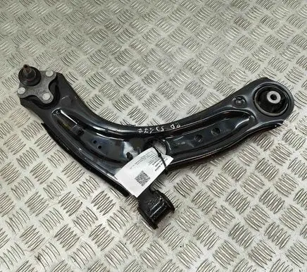 Volkswagen T-Roc Front lower control arm/wishbone 5WA407152C