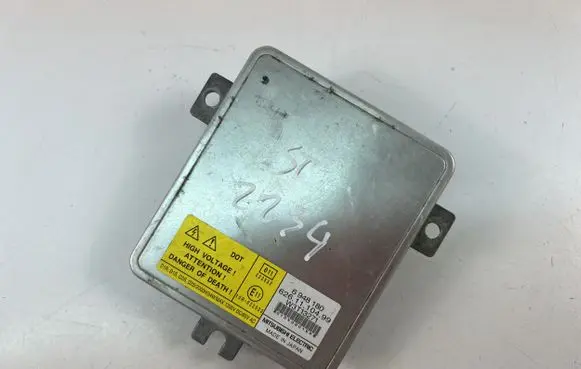Volvo S80 Xenon control unit/module 6948180