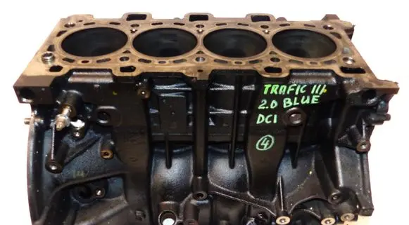 Renault Trafic III (X82) Engine block 17282R