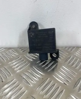 BMW 5 E60 E61 Tire pressure sensor 6781846 51926675 002BE00001