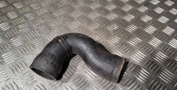 Volkswagen Golf IV Intercooler hose/pipe 1J0145838B
