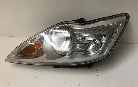Ford Focus Headlight/headlamp 8M5113W030AE